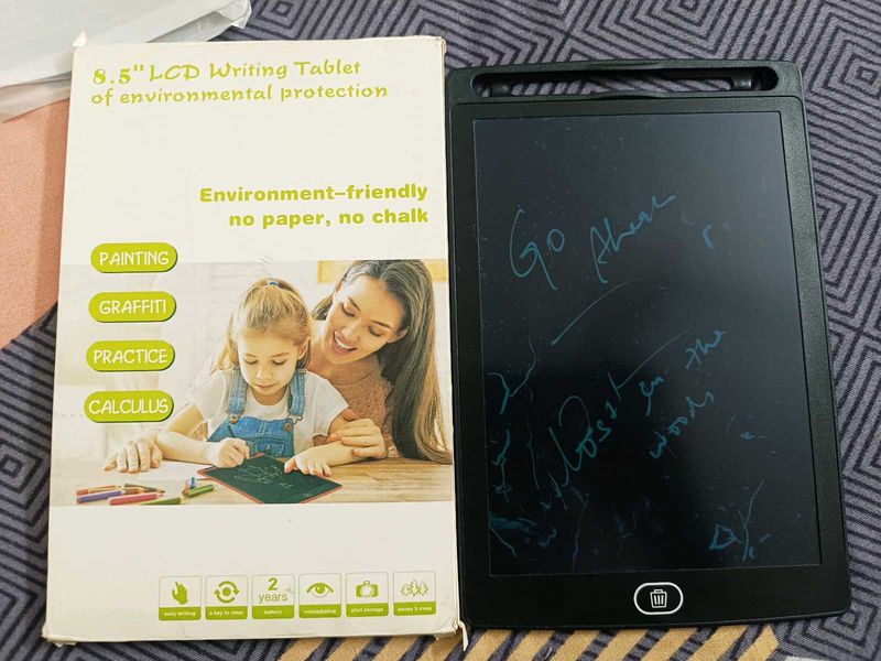 Lcd Writing Tablet 8&#39;5&#34; Notebook With Pen