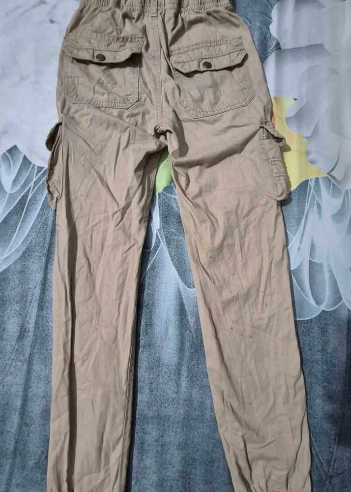 Khaki Cargo Pants With Gray Jean