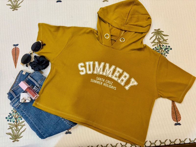 Summery Cropped Hoodie
