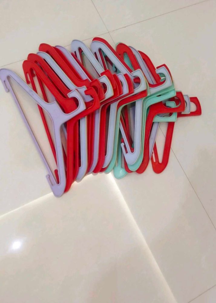 Hanger Set