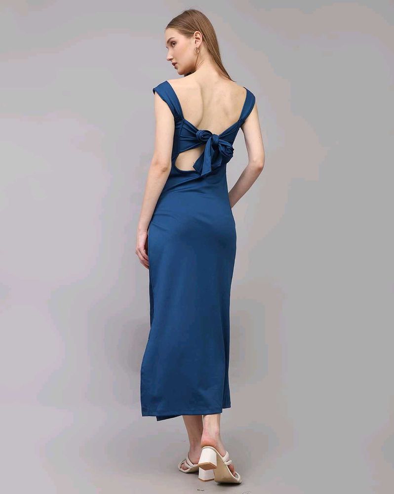 Elegant Blue Midi Dress