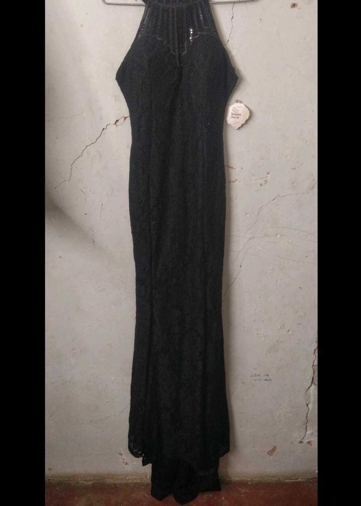 Halter Neck Black Bodycon Dress 🔥