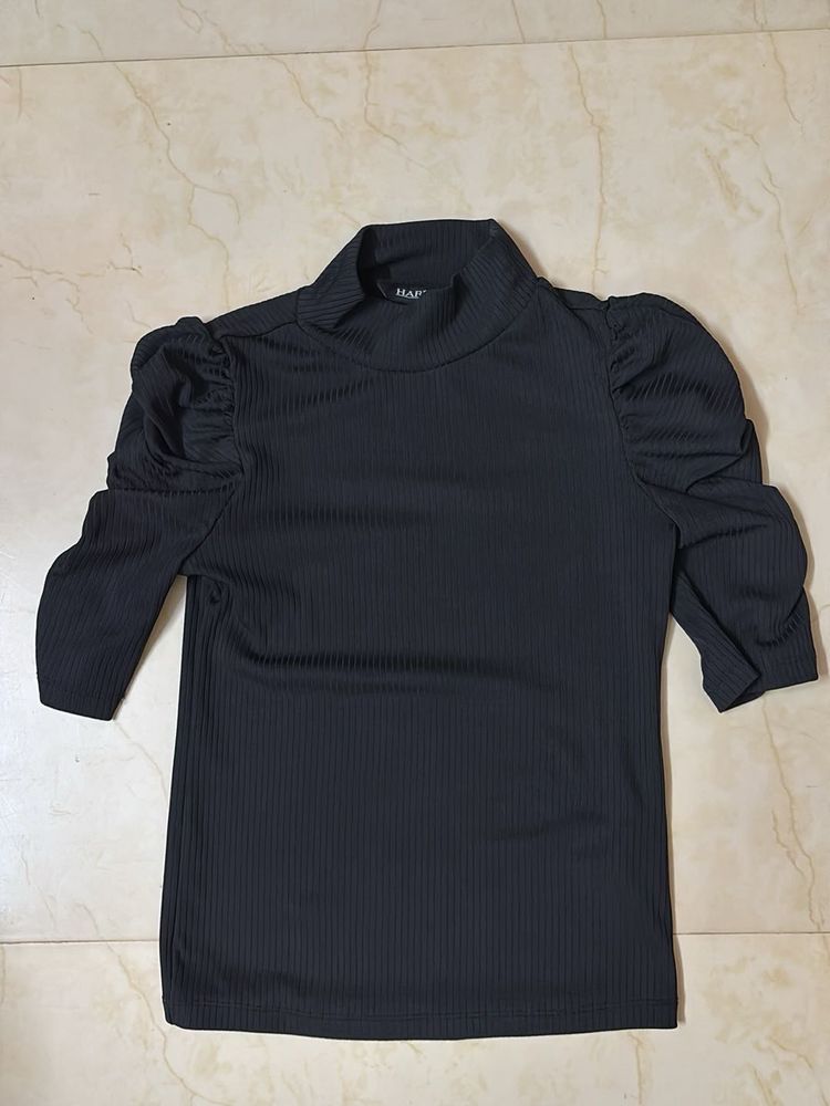 Chic Black Puff Sleeve Top