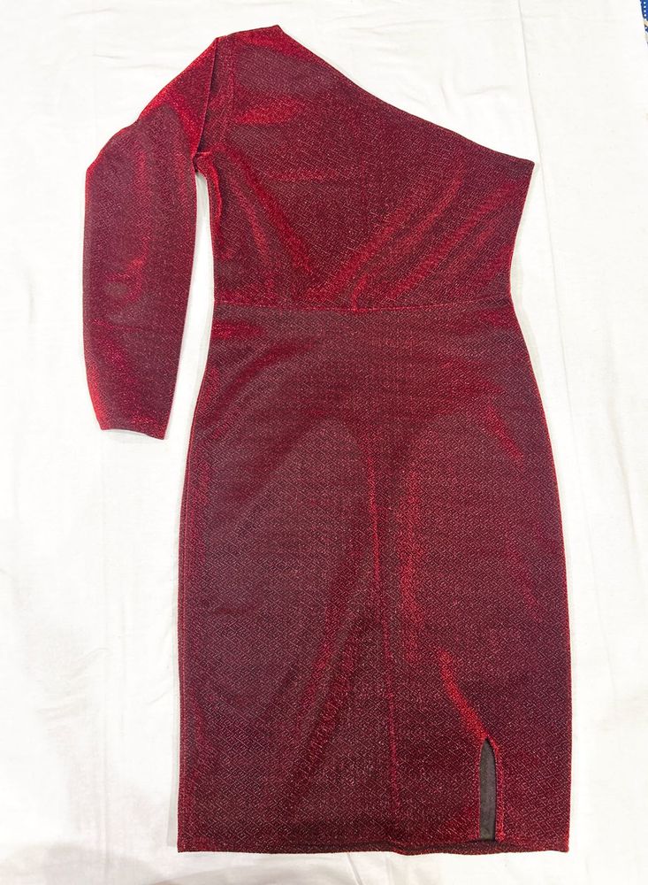 Maroon one shoulder partywear Dress