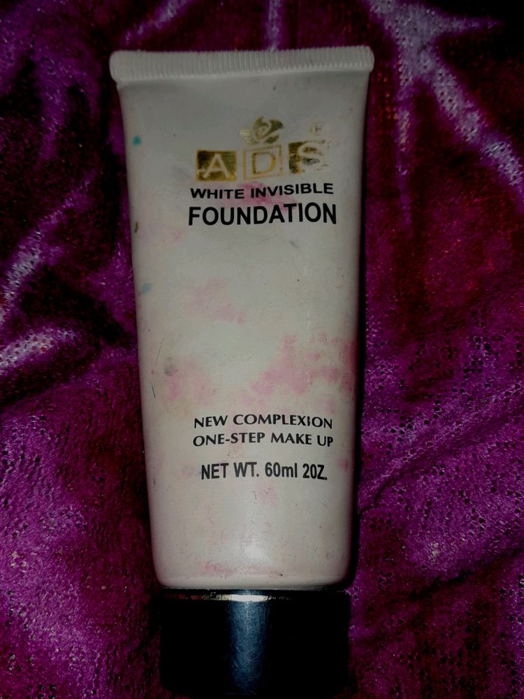 White Invisible Foundation🤗