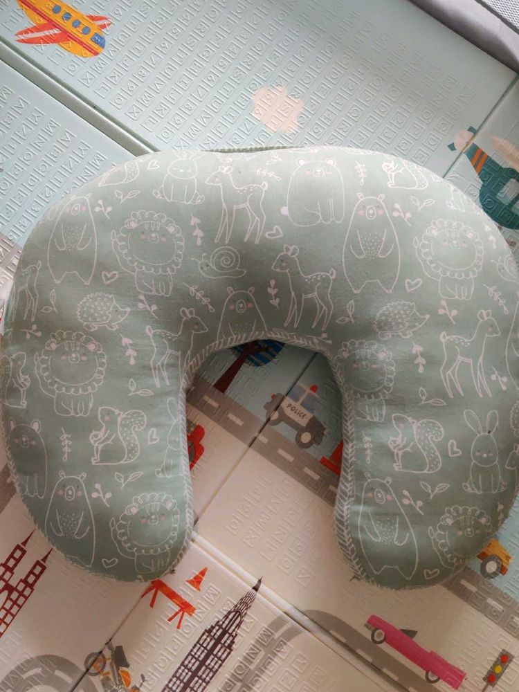Feeding Pillow - Woodland Animals
