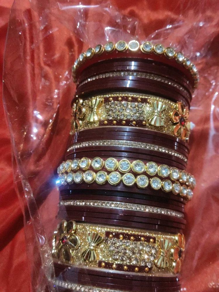 Elegant Bangle Set