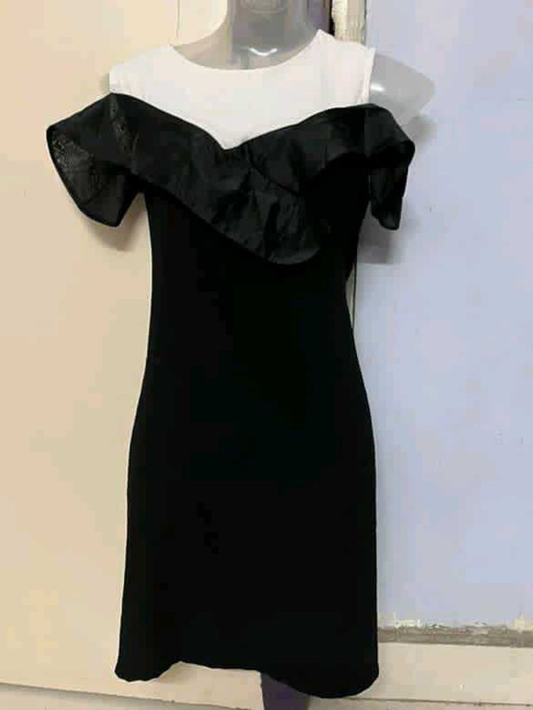 Pinterest Chic Black &amp; White Dress
