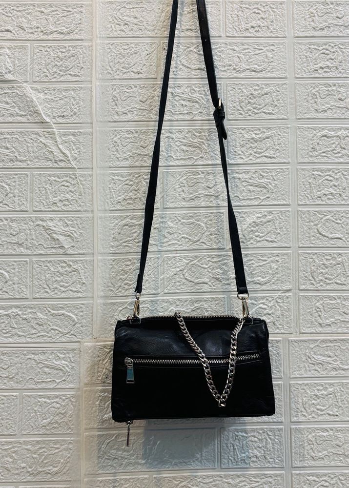 🇮🇹 Parfois Imported Sling Bag