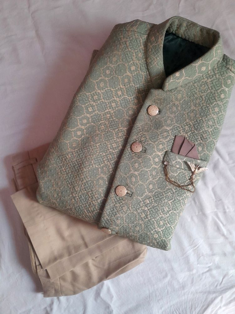 Jodhpuri Style Green Blazer With Cream Pant For Me
