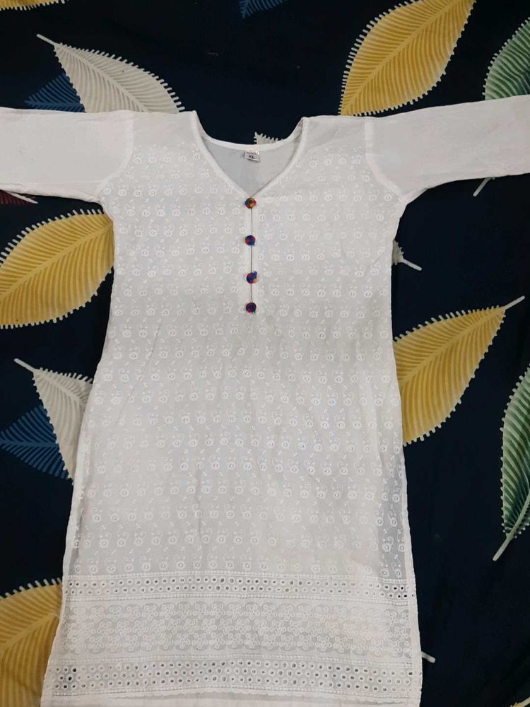 chikankari Kurta