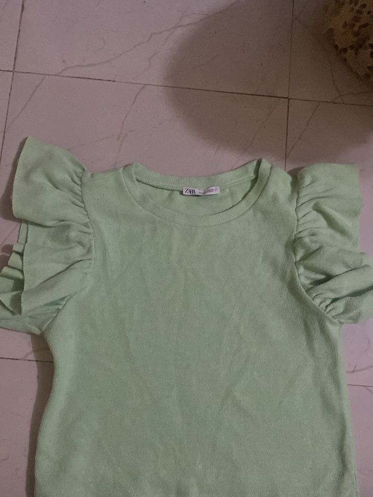 Zara Green Ruffle Sleeve Top