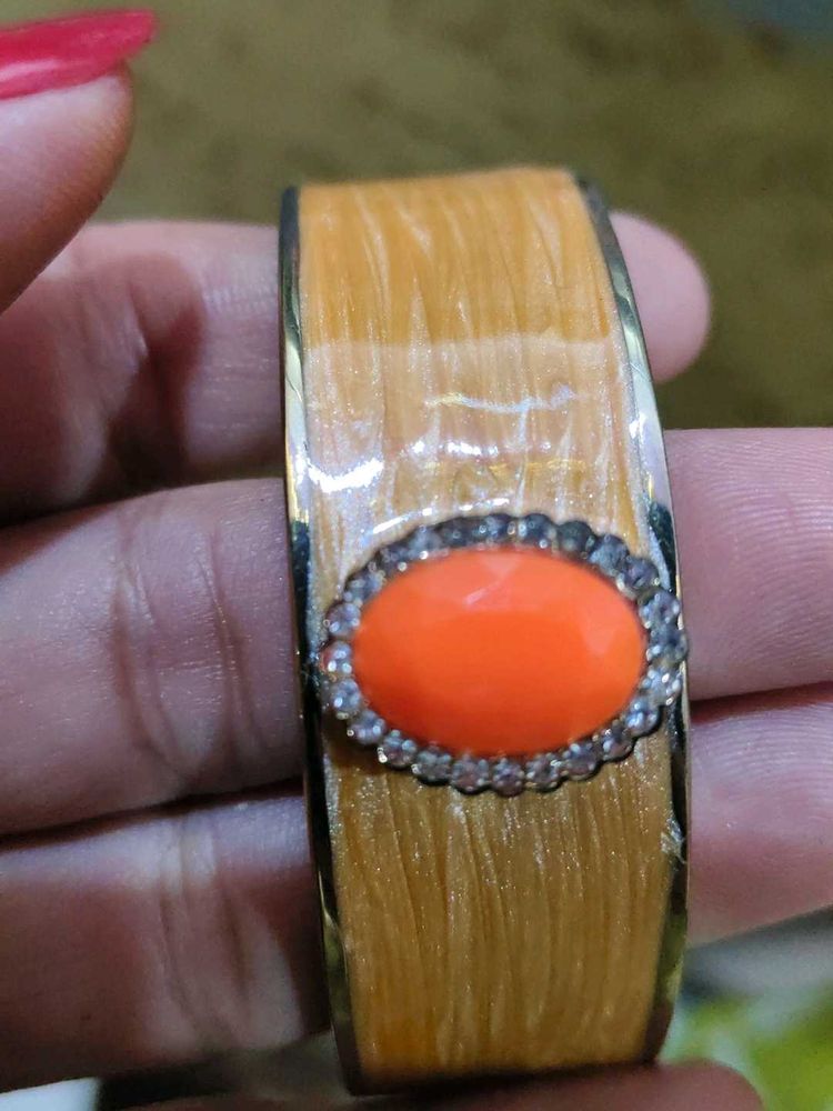 braclate with Orange Stone