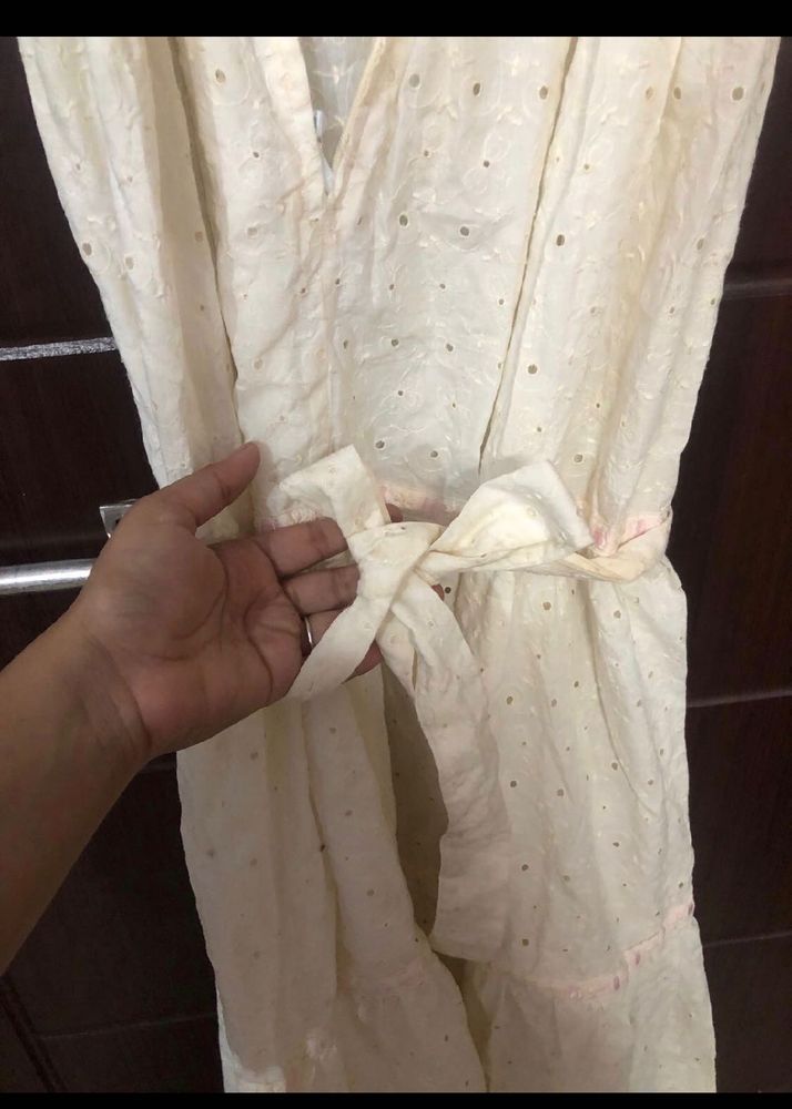 chicken frock in chinese cut collar with belt