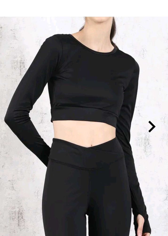 Black Long Sleeve Crop Top