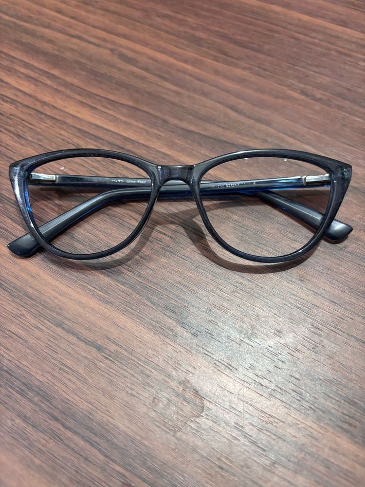 Cat-Eye Dark Blue Frame Glasses