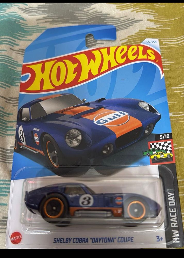 HOT WHEELS SHELBY COBRA DAYTONACOUPE IMPORTED