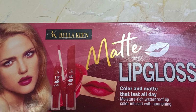 Bella &amp; Kisser Lip Gloss Set