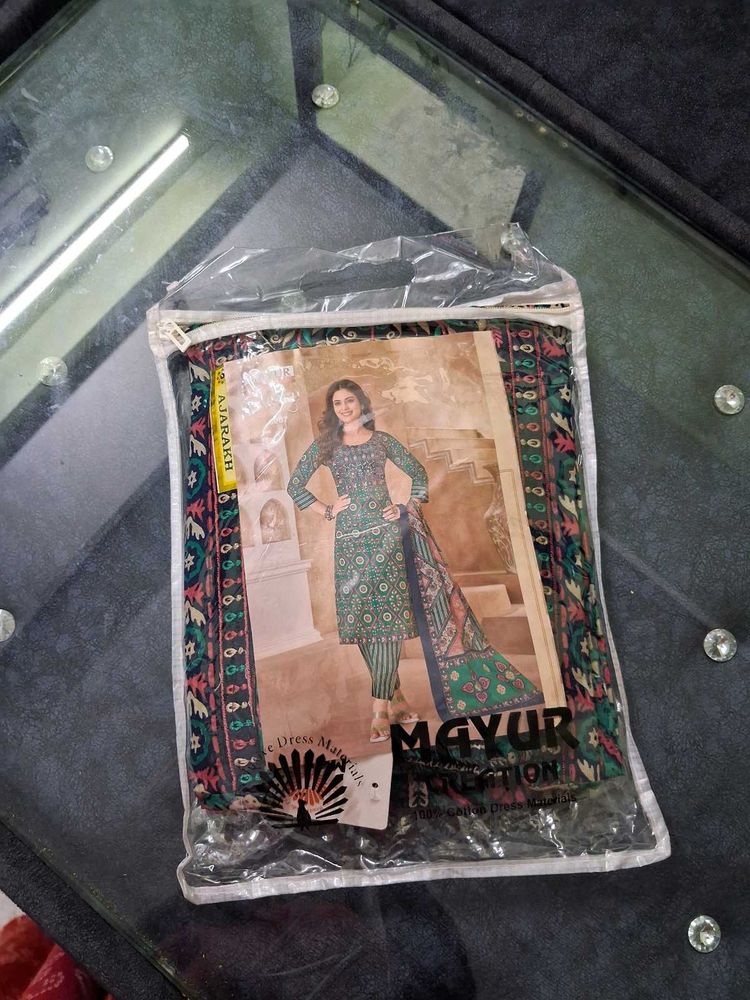 Mayur Dress Ready Made L Size