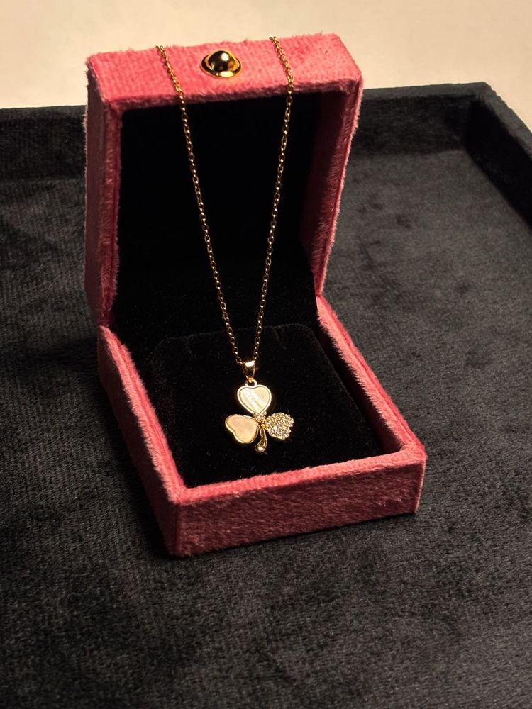 R4AS Cloverleaf Pendant