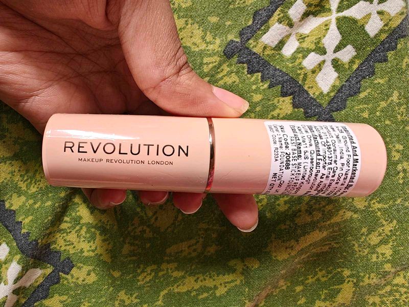 Revolution Foundation Stick