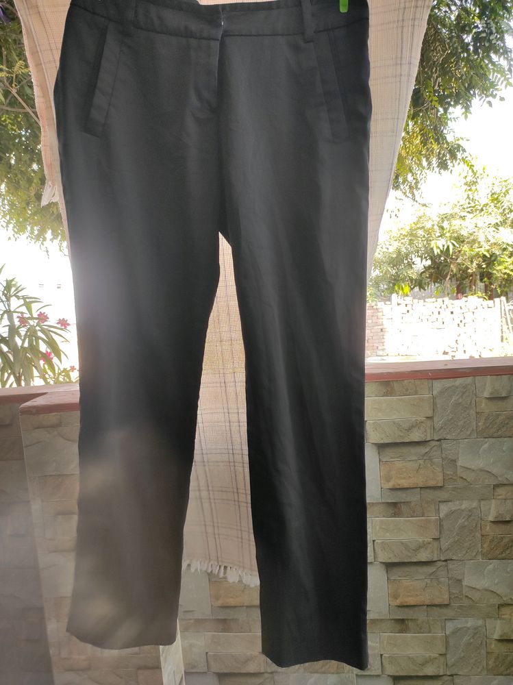 Name- Silk Trouser For Woman, Fabric-silk, Size-XL,