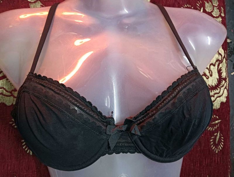 Elegant Black👙 Bra