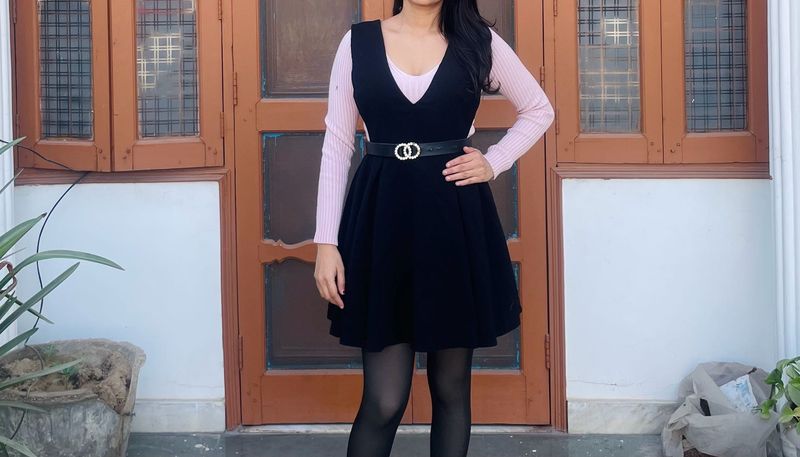 Chic Black Skater tunic Dress