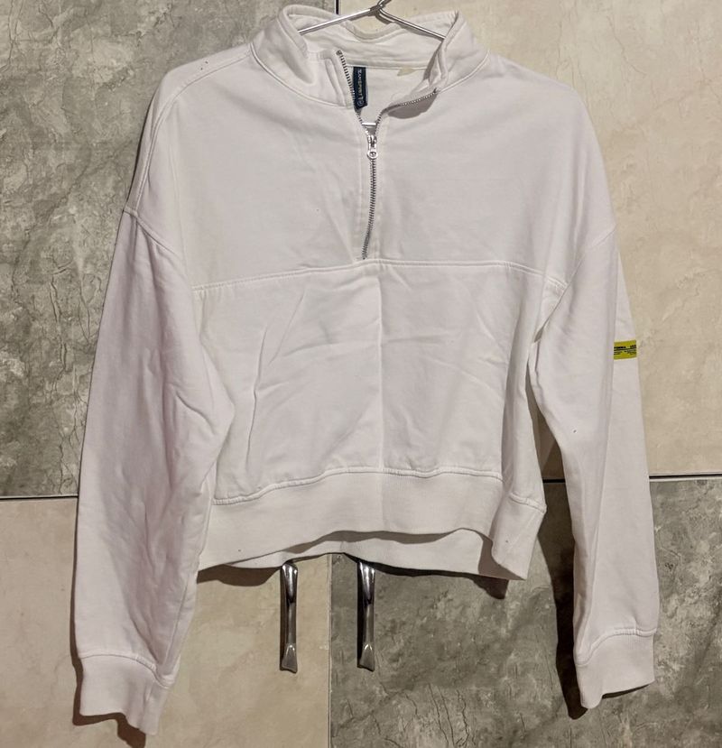 White Cropped Sweatshirt