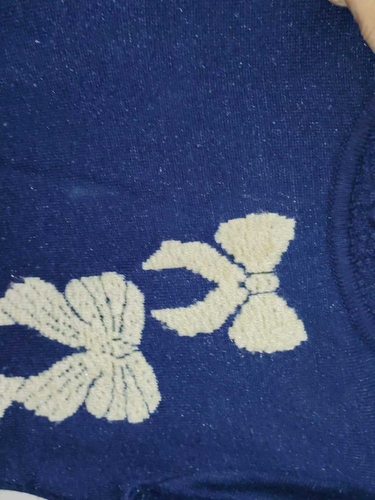 A Wollen Top