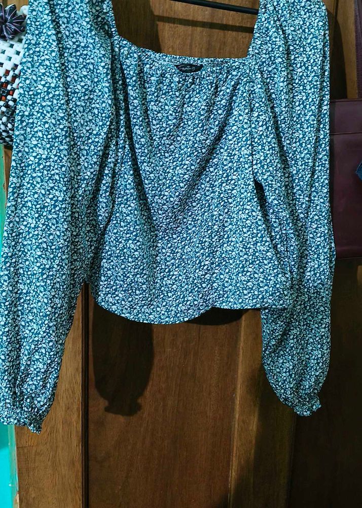 Floral Print Long Sleeve Top