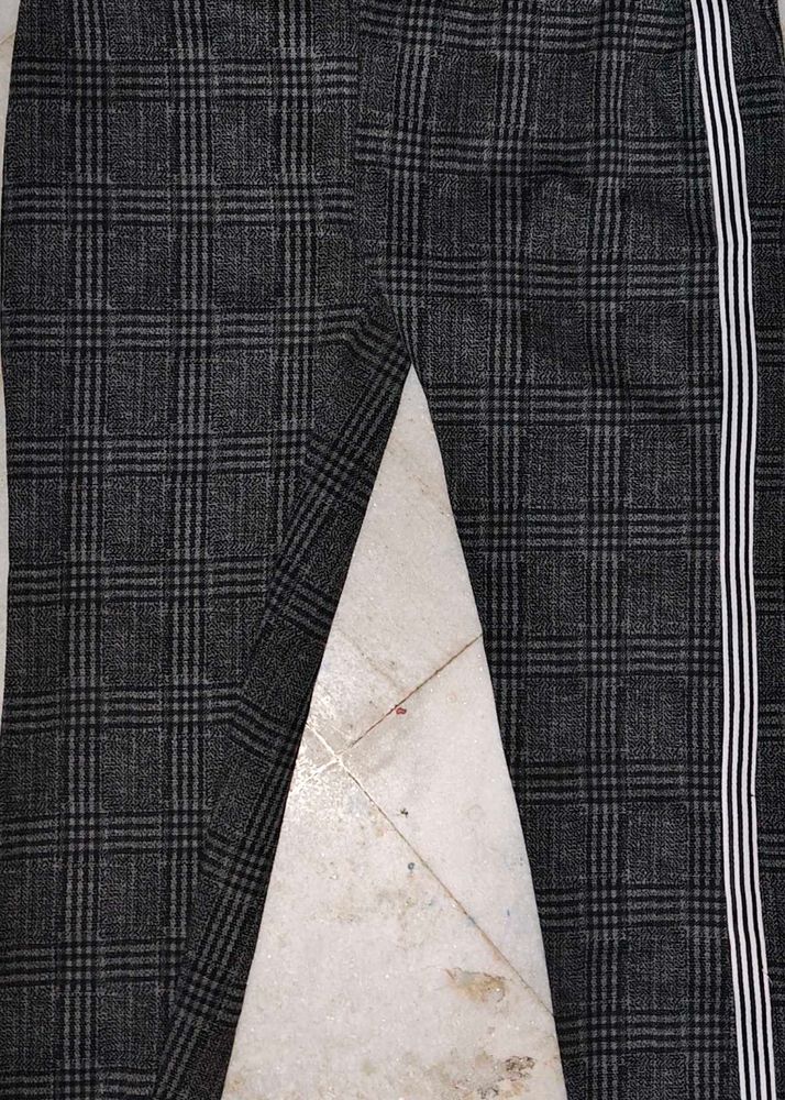 Checkered Pants