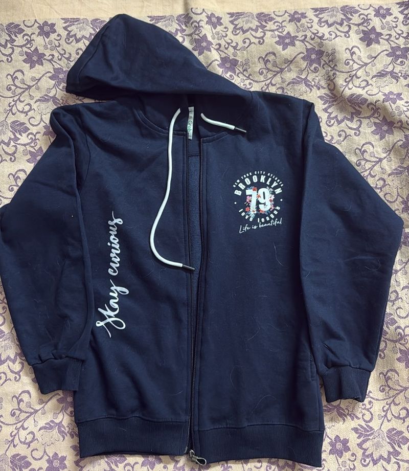 Unisex Winter Sweatshirt With Hoodie
