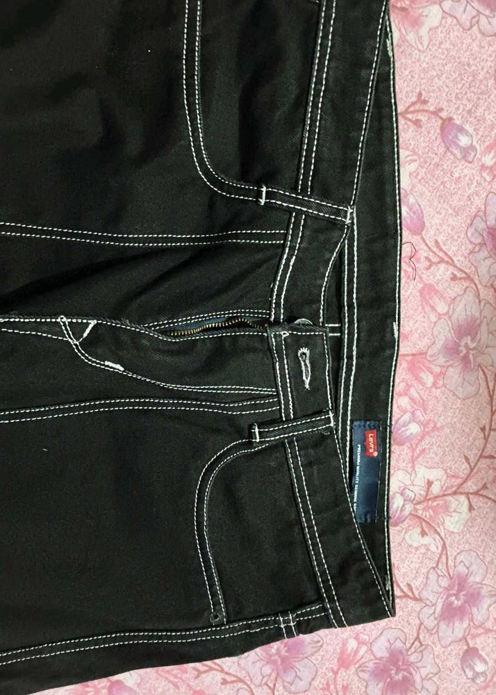 Levi&#39;s Black Contrast Stitch Jeans