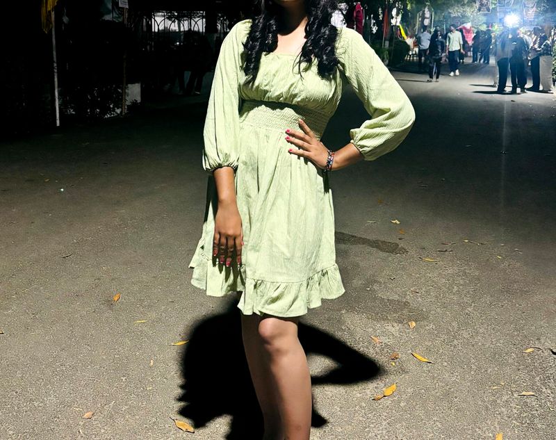 Pintrestly Green Dress