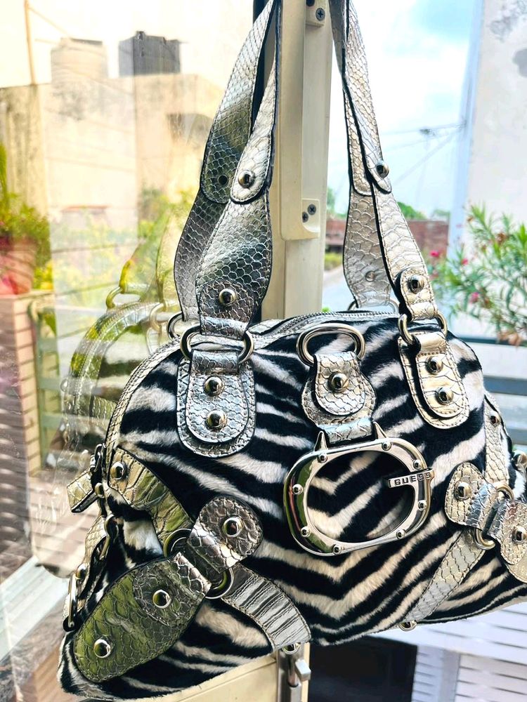 Guess animal zebra print furr Vintage Bag