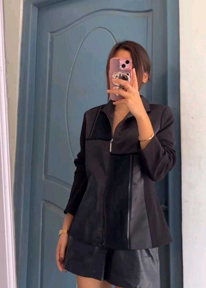 Black Colorblock Zip-Up Jacket
