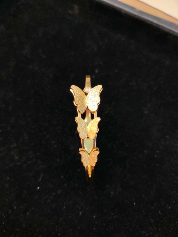 KOREAN BUTTERFLY GOLD PLATED WRISTWEAR
