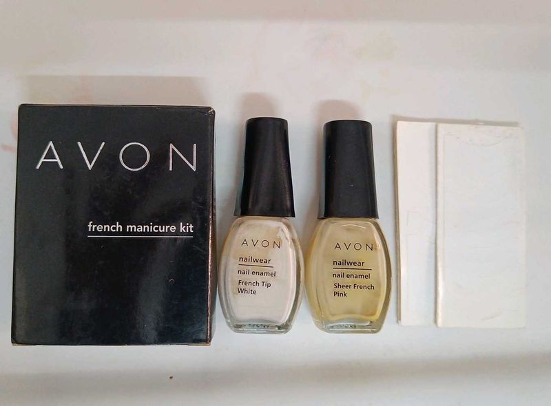 Avon Manicure Kit Set Of 2 Each With Strips