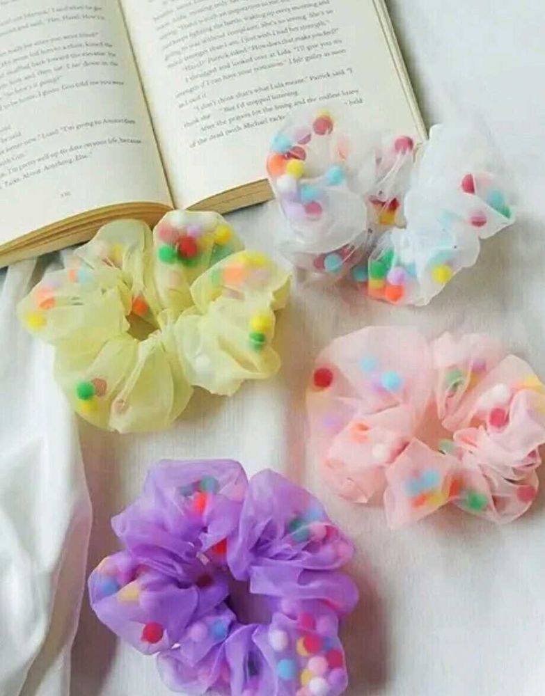 “Trendy Handmade Net Scrunchies – Soft &amp; Stylish 4