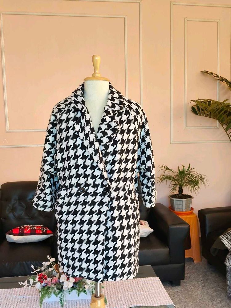 Houndstooth Double-Breasted Coat