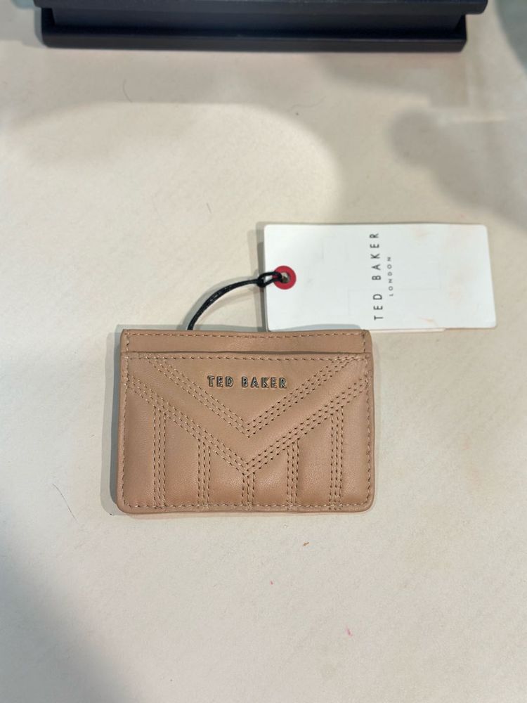 Auth NWT TED BAKER Ayani Quilted Leather Cardholde