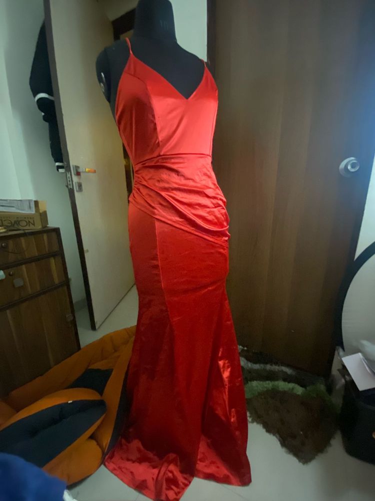 Red Mermaid Backless Gown