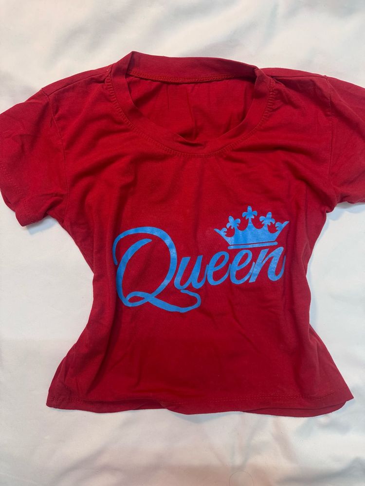 Red Queen Graphic Tee