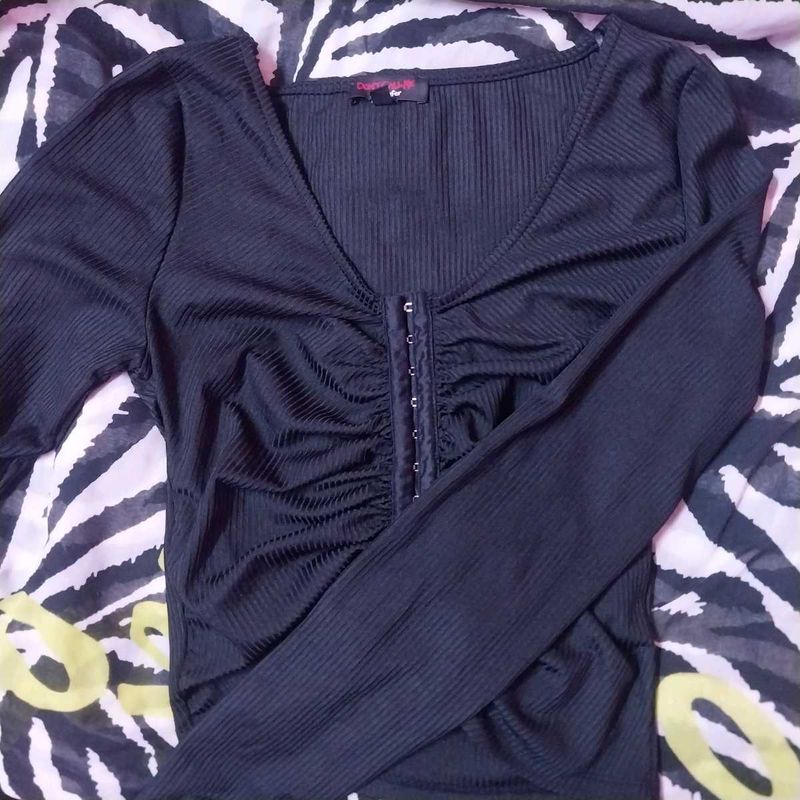 Don&#39;t Call Me Jennyfer&#39;s Ruched Crop