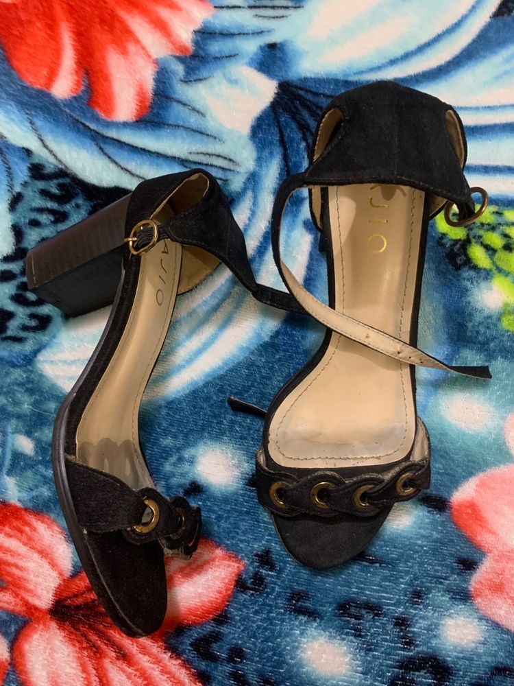 Ajio heels - Black With Embellishments