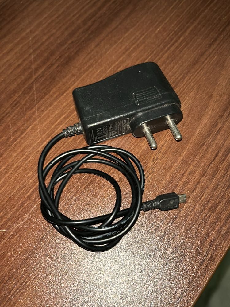 Micro usb charger