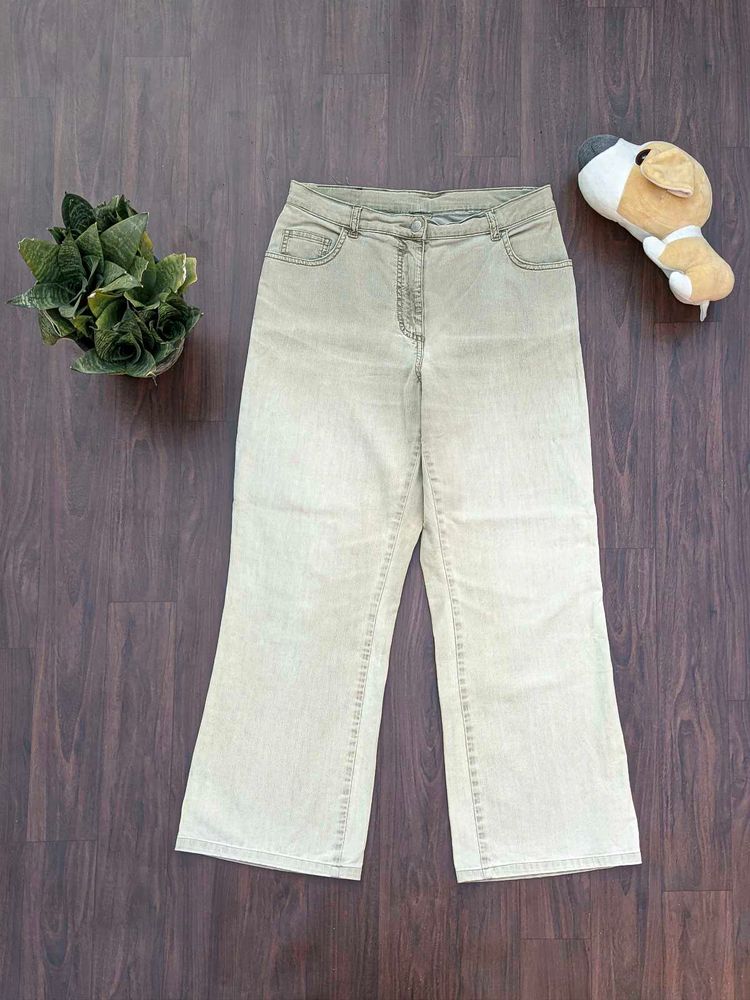 BOOT CUT CREAM