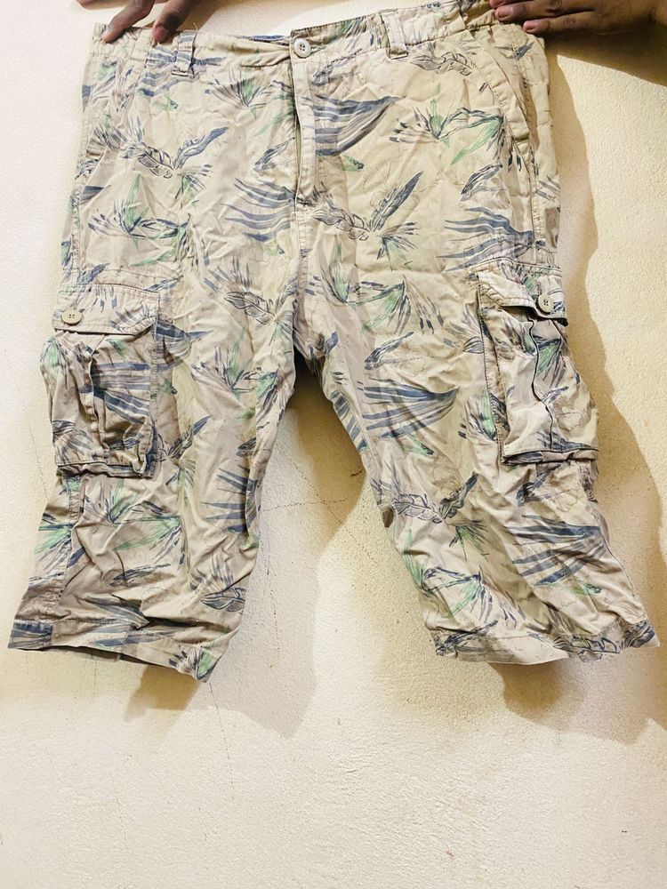 Floral Print Cargo Shorts