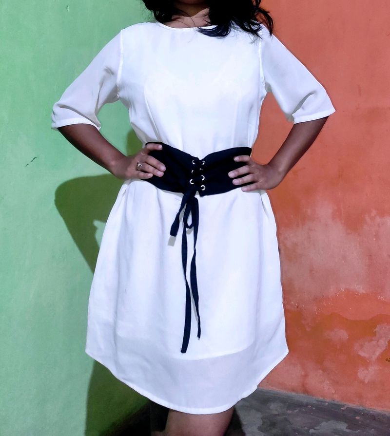 White Pretty Frock With Lace Detailing In Waist🖤?